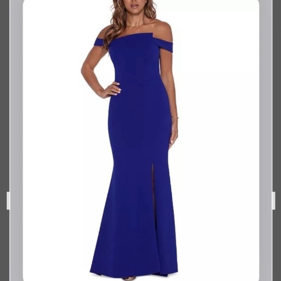 Xscape Dresses & Skirts - XSCAPE asymmetrical Off-The-Shoulder Scuba Crepe Gown in Marine